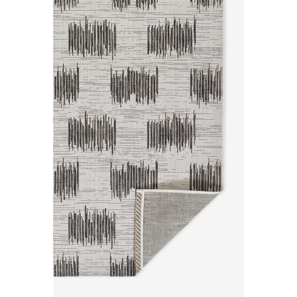 Transitional Rectangle Area Rug, Ivory, 3'11" X 5'7". Picture 3