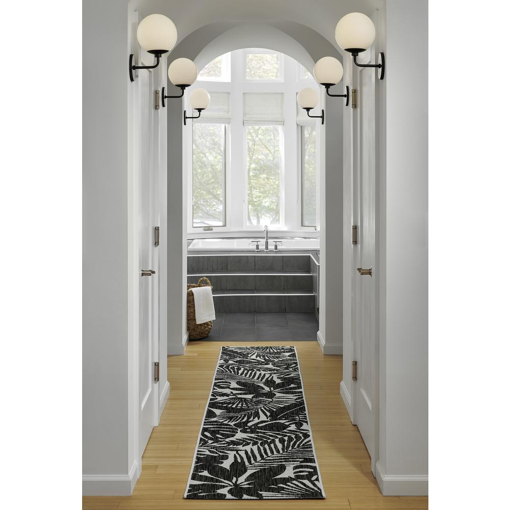 Transitional Rectangle Area Rug, Charcoal, 3'11" X 5'7". Picture 8