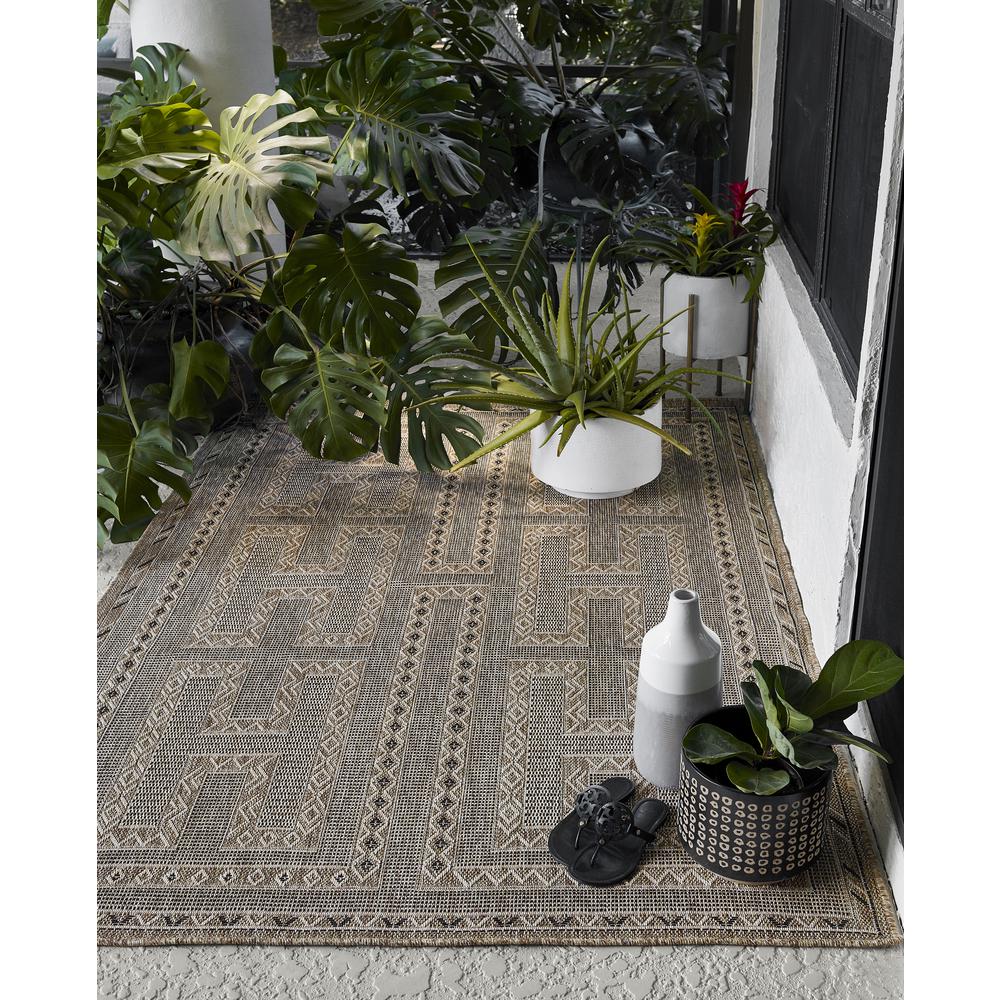 Transitional Rectangle Area Rug, Natural, 8' X 10'. Picture 9
