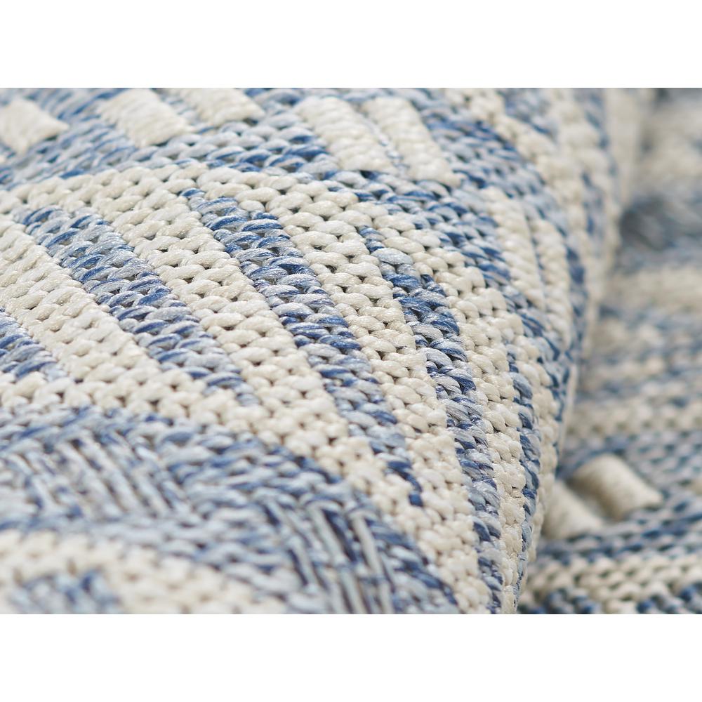 Transitional Rectangle Area Rug, Blue, 8' X 10'. Picture 4