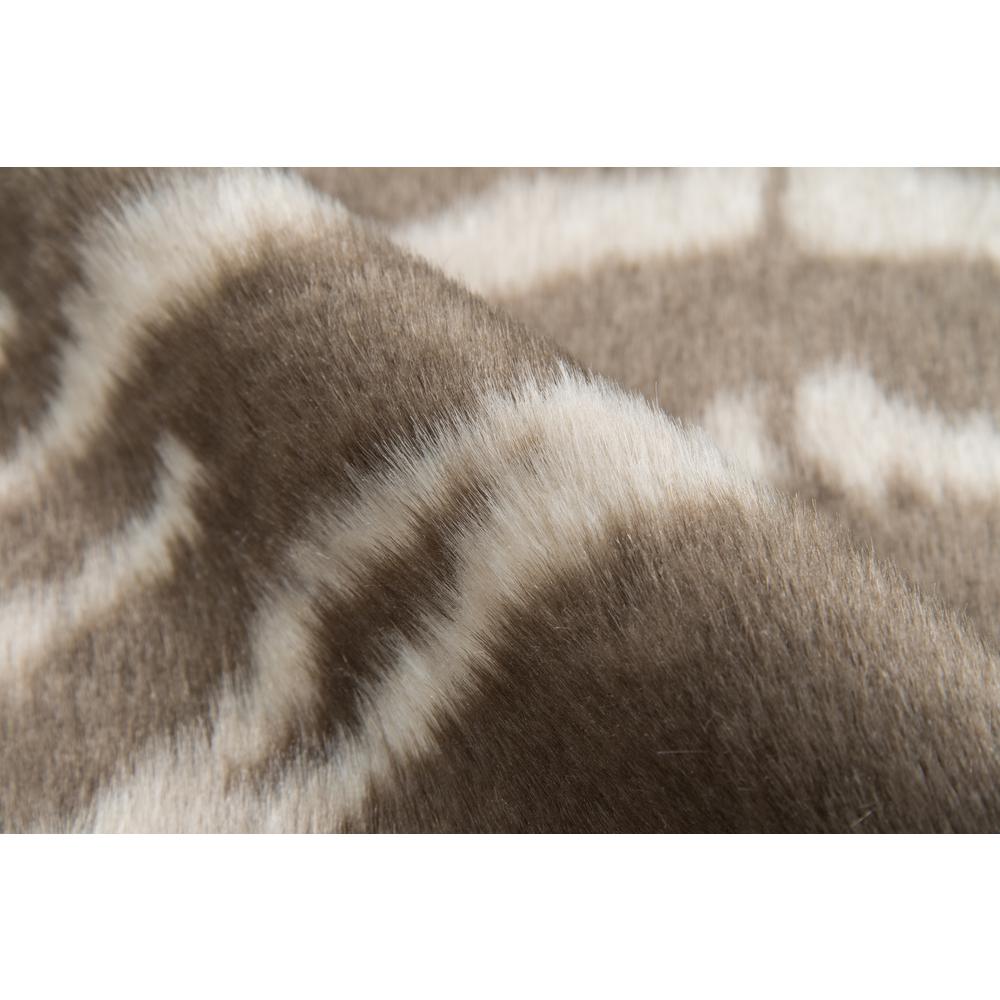 Modern Rectangle Area Rug, Grey, 5'3" X 7'10". Picture 4
