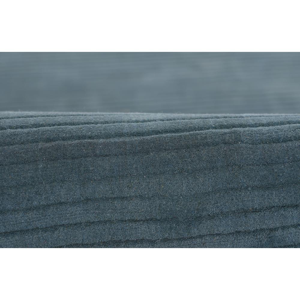 Contemporary Runner Area Rug, Blue, 2'6" X 8' Runner. Picture 4