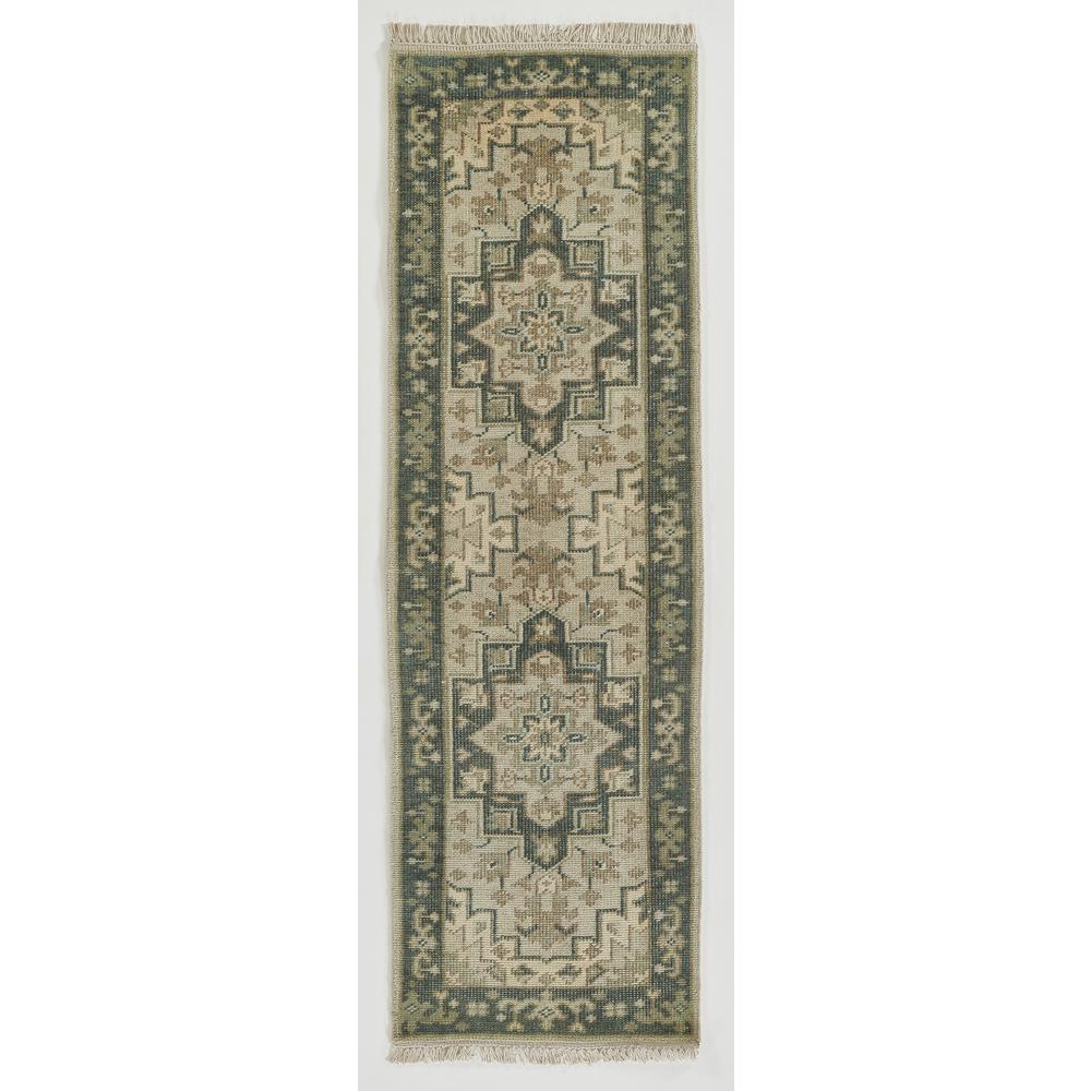 Traditional Rectangle Area Rug, Green, 2' X 3'. Picture 5