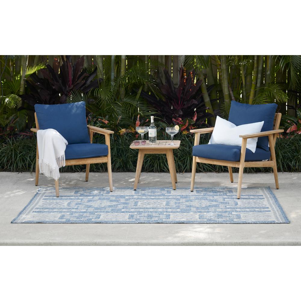 Transitional Rectangle Area Rug, Blue, 2' X 3'. Picture 10