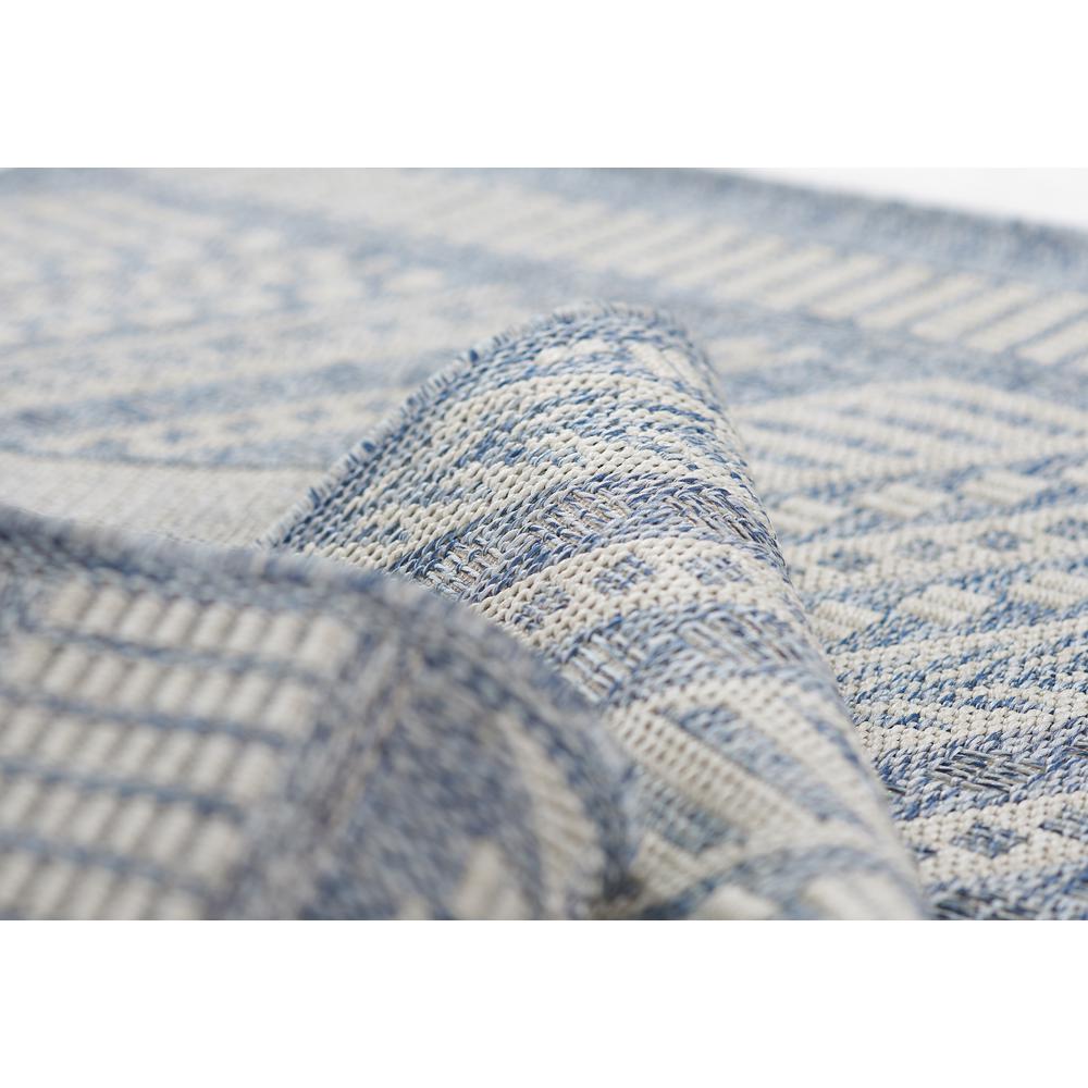 Transitional Rectangle Area Rug, Blue, 2' X 3'. Picture 7