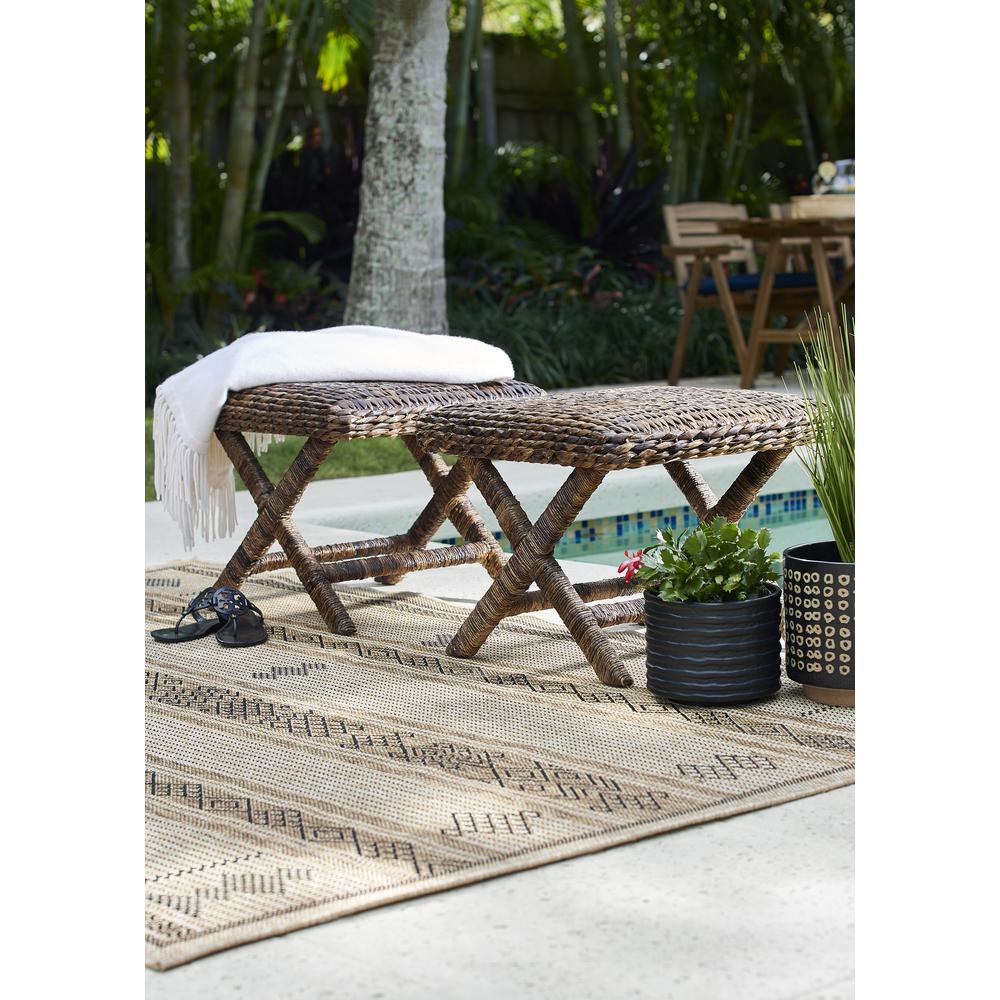 Transitional Rectangle Area Rug, Natural, 2' X 3'. Picture 10