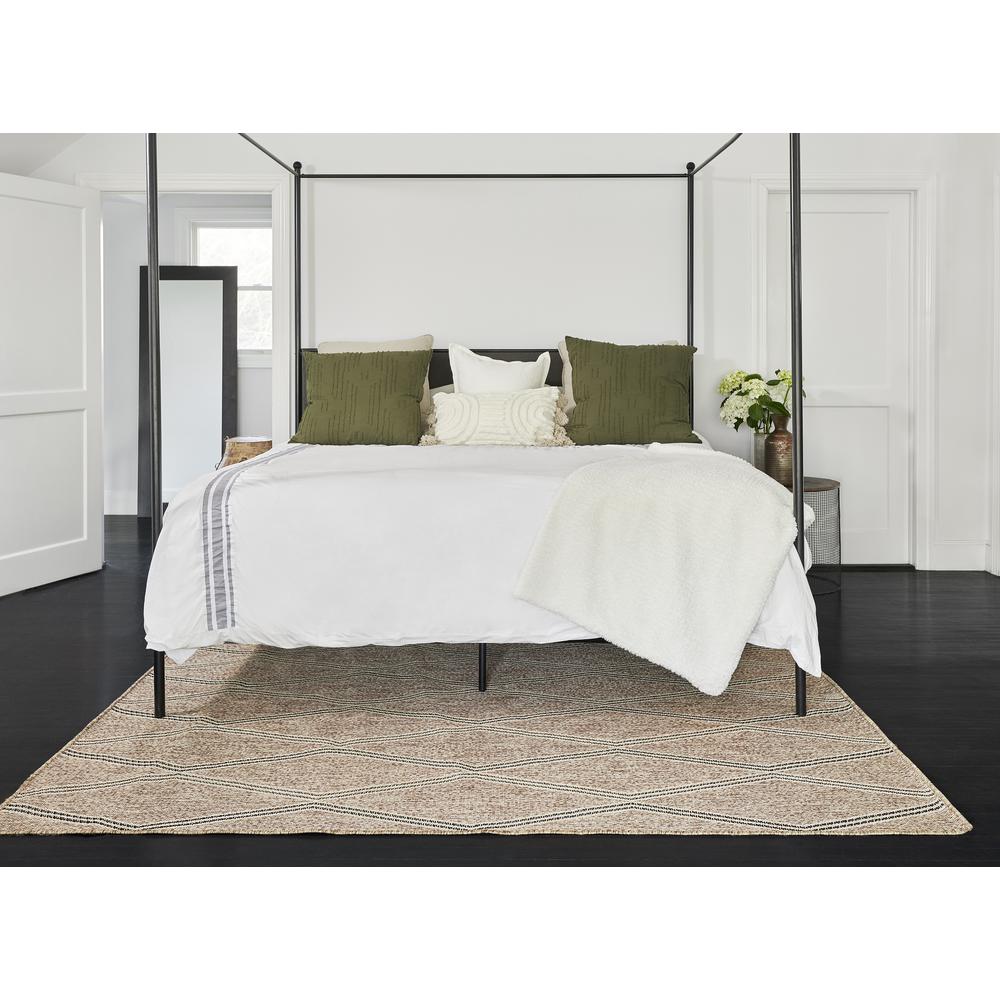 Transitional Rectangle Area Rug, Natural, 2' X 3'. Picture 12