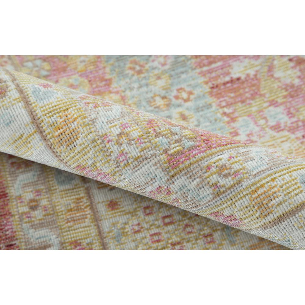 Traditional Rectangle Area Rug, Pink, 5'3" X 7'3". Picture 4