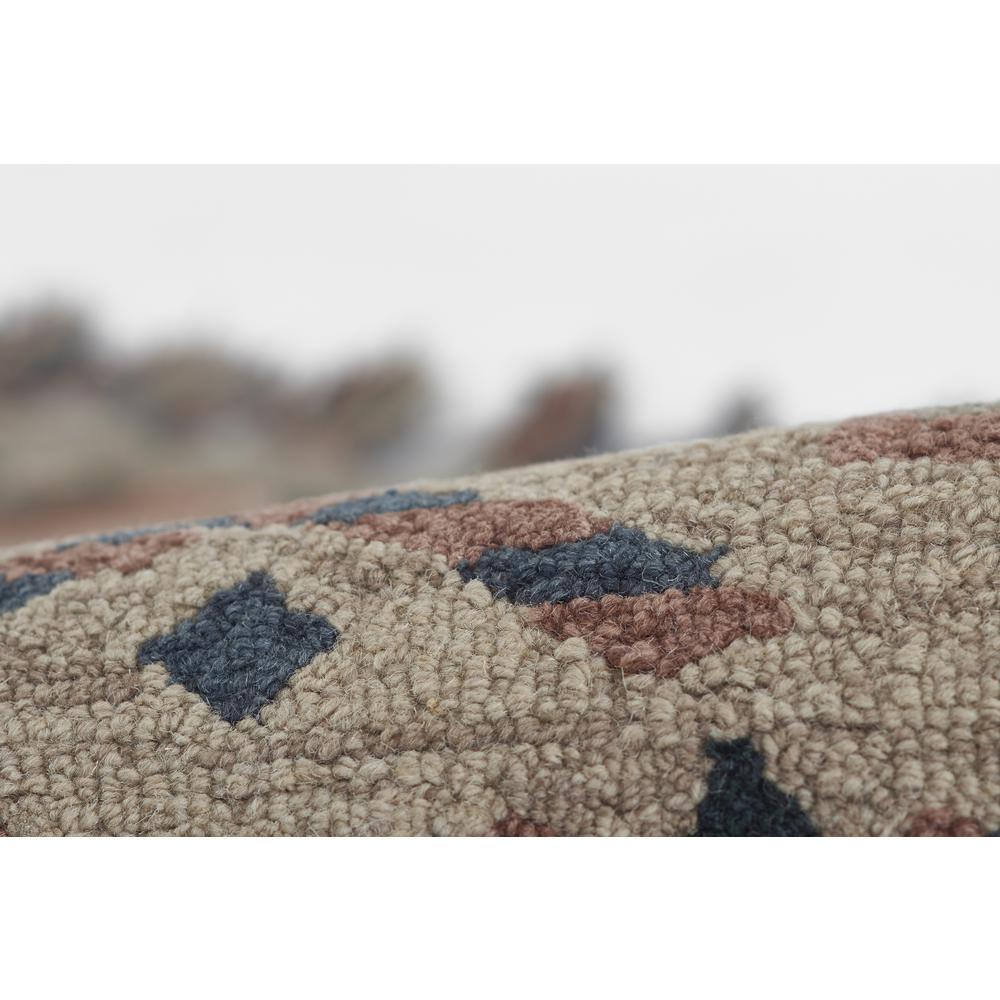 Transitional Rectangle Area Rug, Grey, 2' X 3'. Picture 3