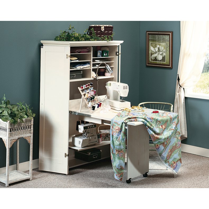 Harbor View Craft Armoire Aw A2. Picture 4