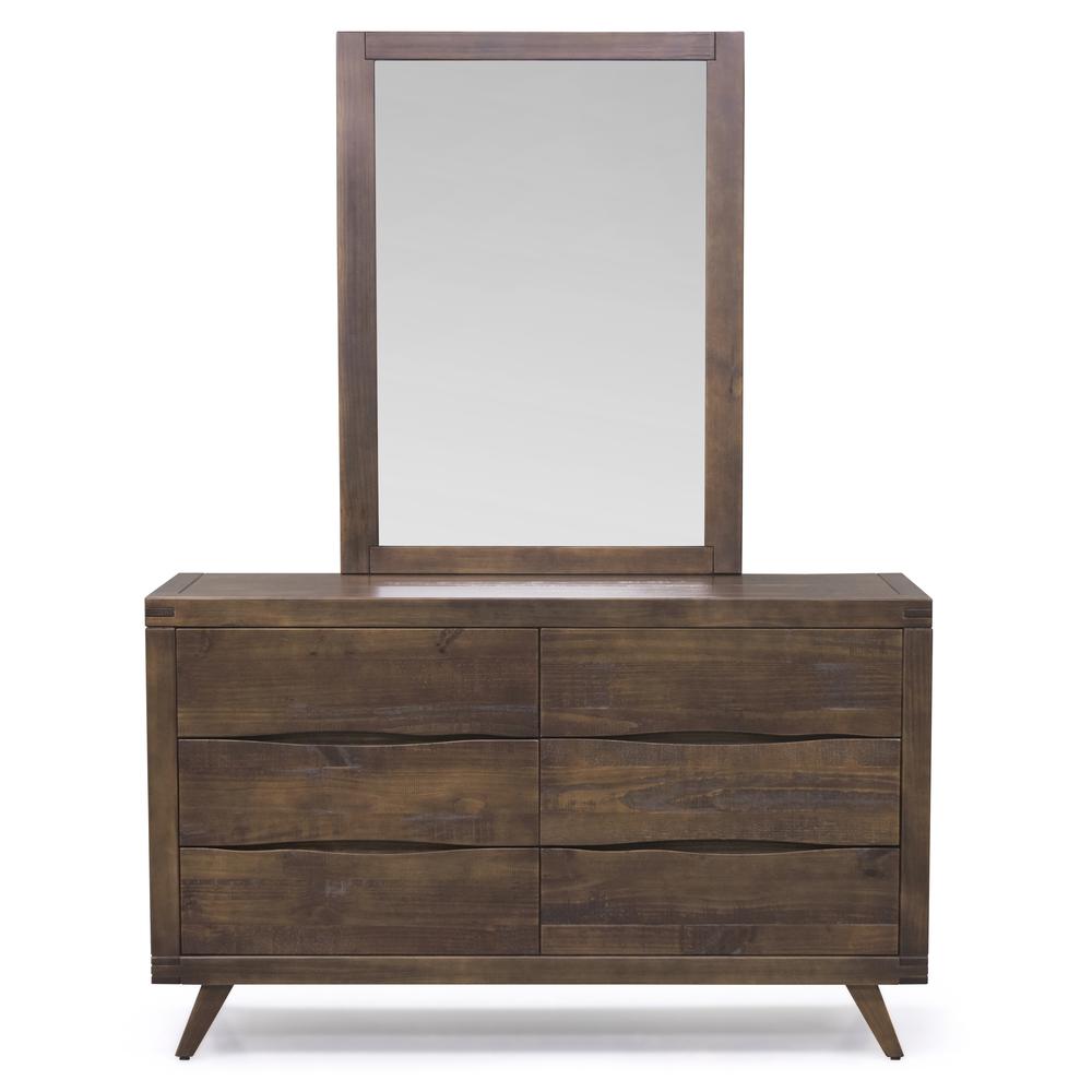 Pasco Dresser & Mirror. Picture 13