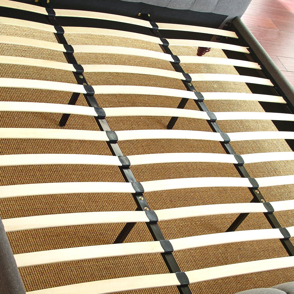 Isadora Queen Bed Gray. Picture 4