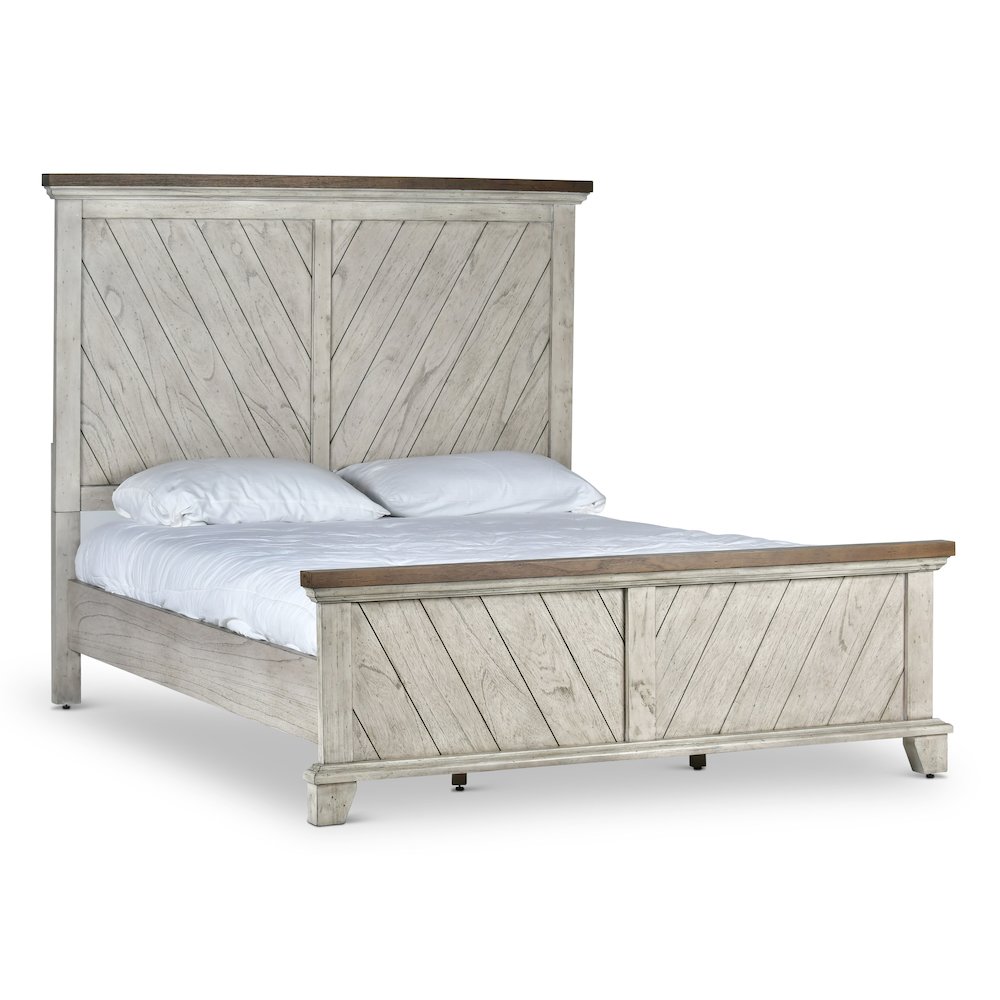 Bear Creek Queen Bed. Picture 2
