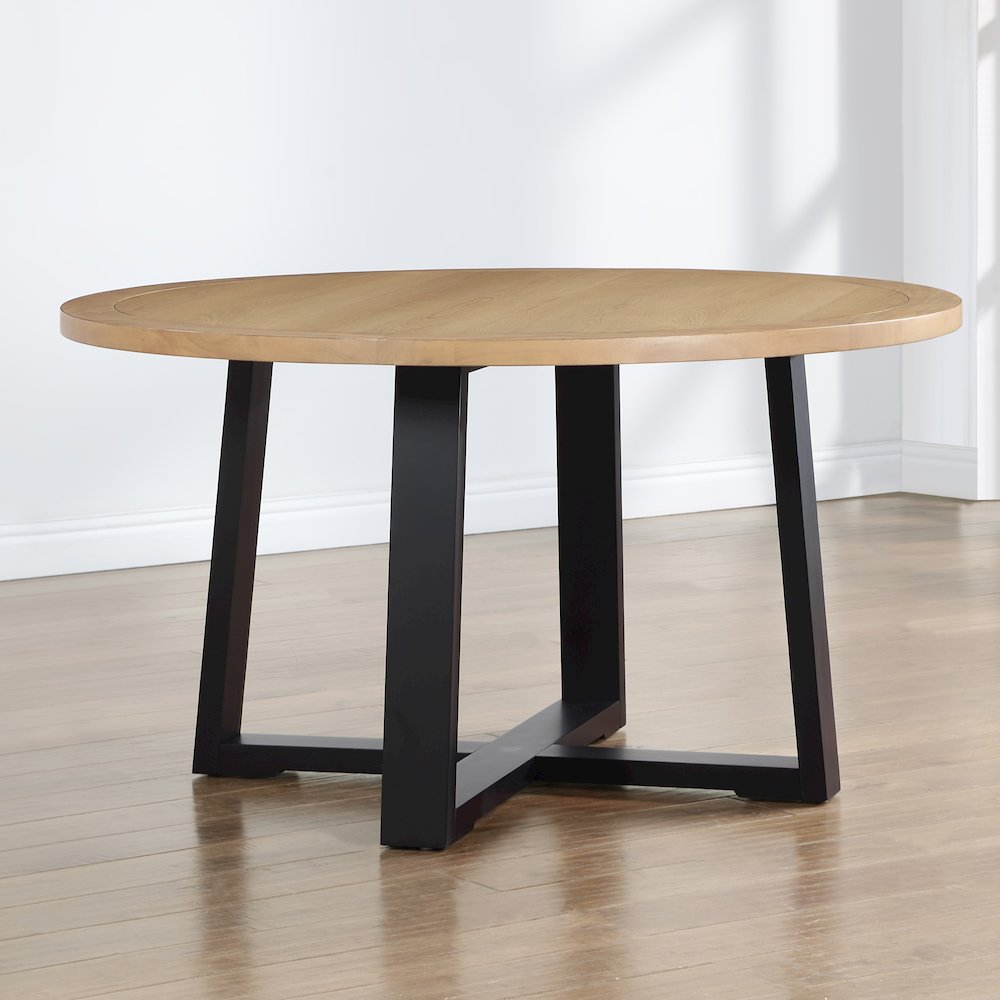 Magnolia Black Round Table. Picture 4
