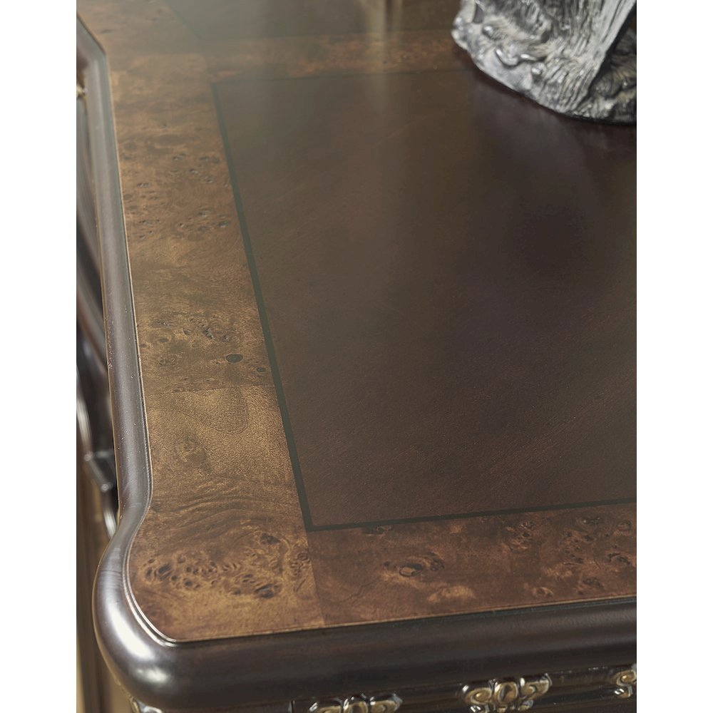 Monte Carlo 9-drawer Dresser. Picture 7