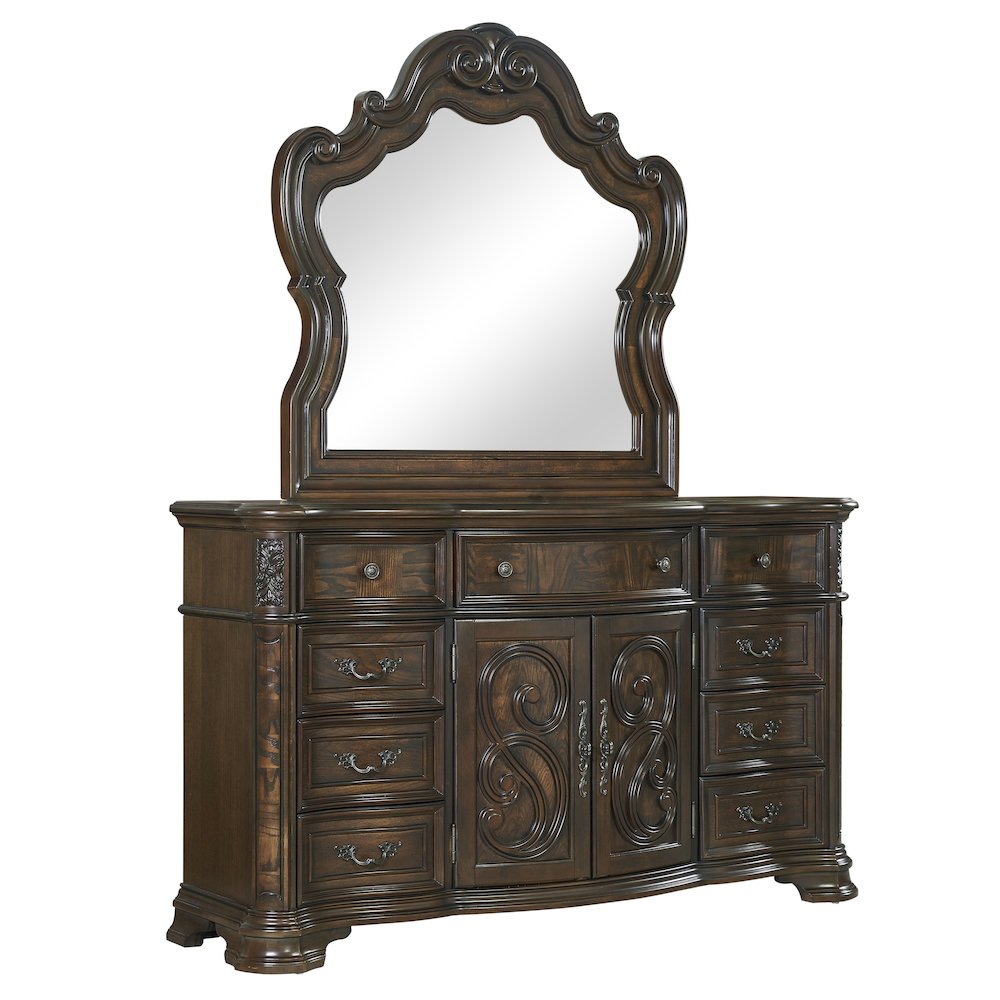 Royale Dresser and Mirror. Picture 1
