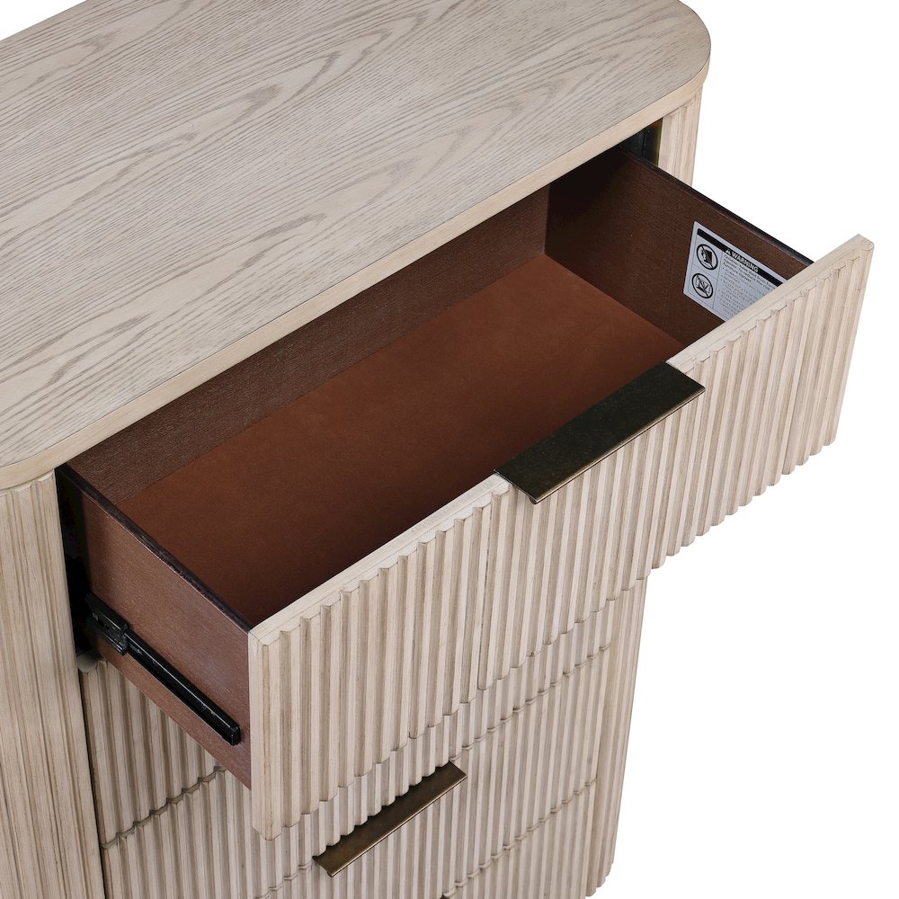 Henry Sand Chest. Picture 6