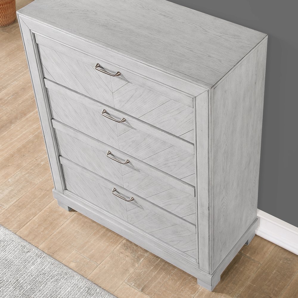Montana Chest, Gray. Picture 5