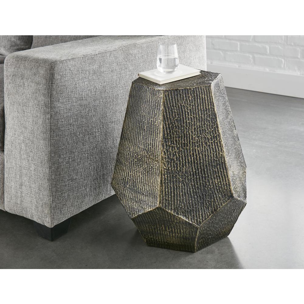 Donato Hexagon End Table. Picture 3