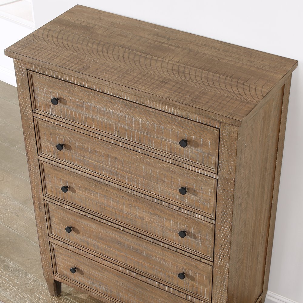 Riverdale Drawer Chest. Picture 5