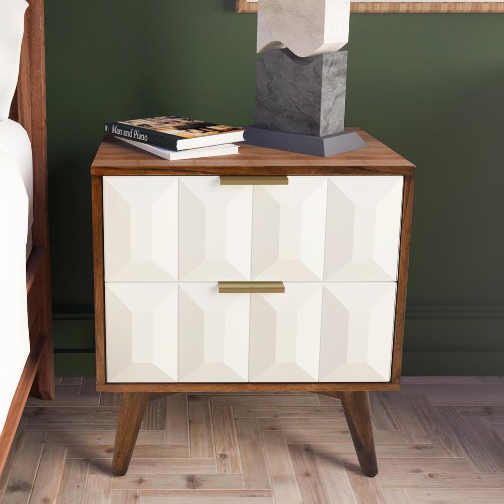 Ginny Nightstand. Picture 3