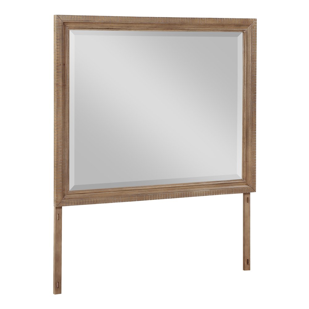 Riverdale Dresser and Mirror Set. Picture 3