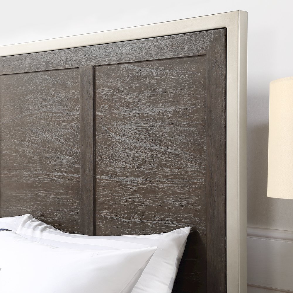 Broomfield Queen Bed. Picture 4