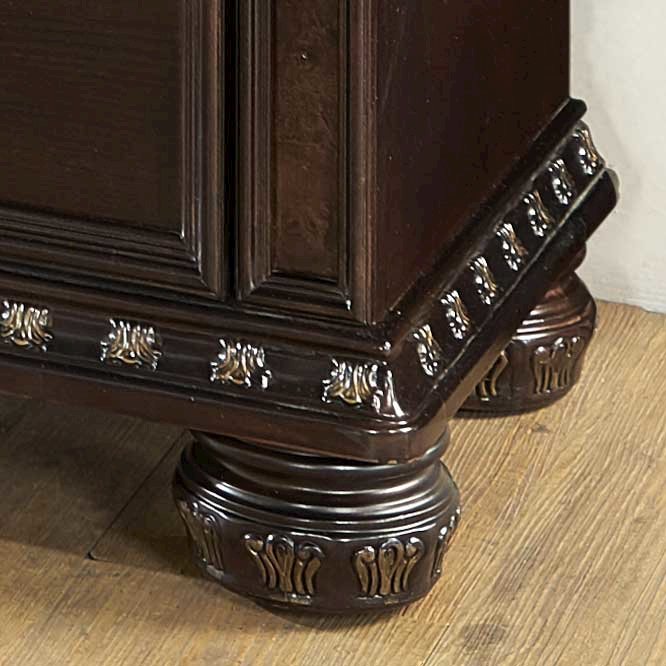 Monte Carlo 9-drawer Dresser. Picture 6