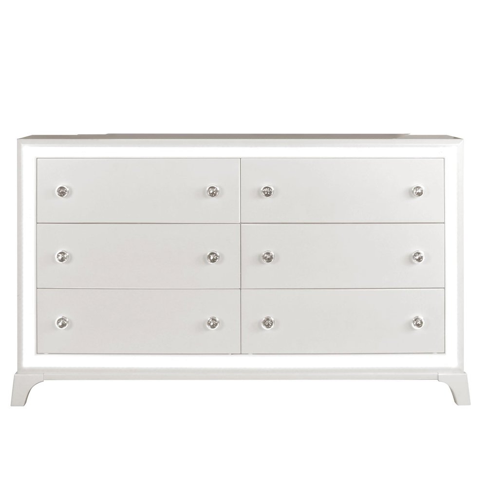 Cassie Dresser. Picture 3