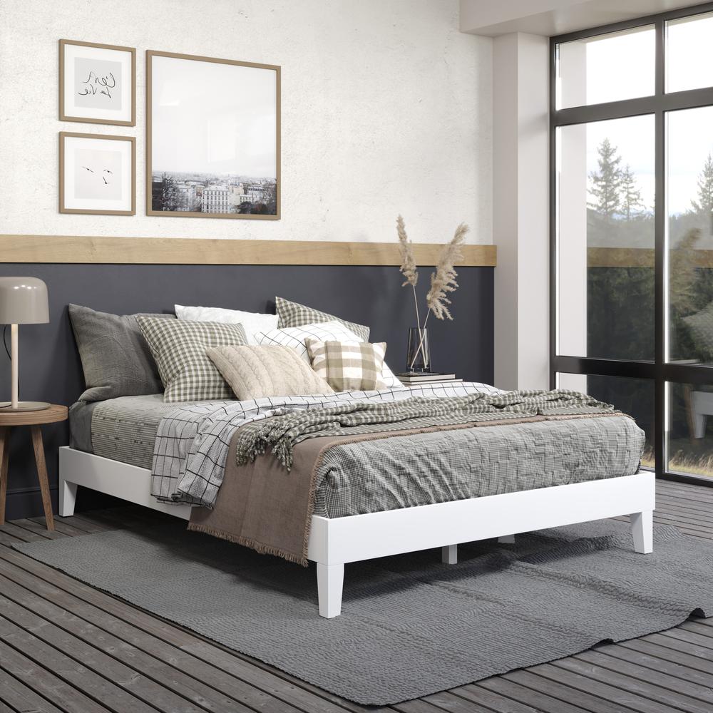 Nix Solid Wood Queen Platform Bed, White. Picture 2