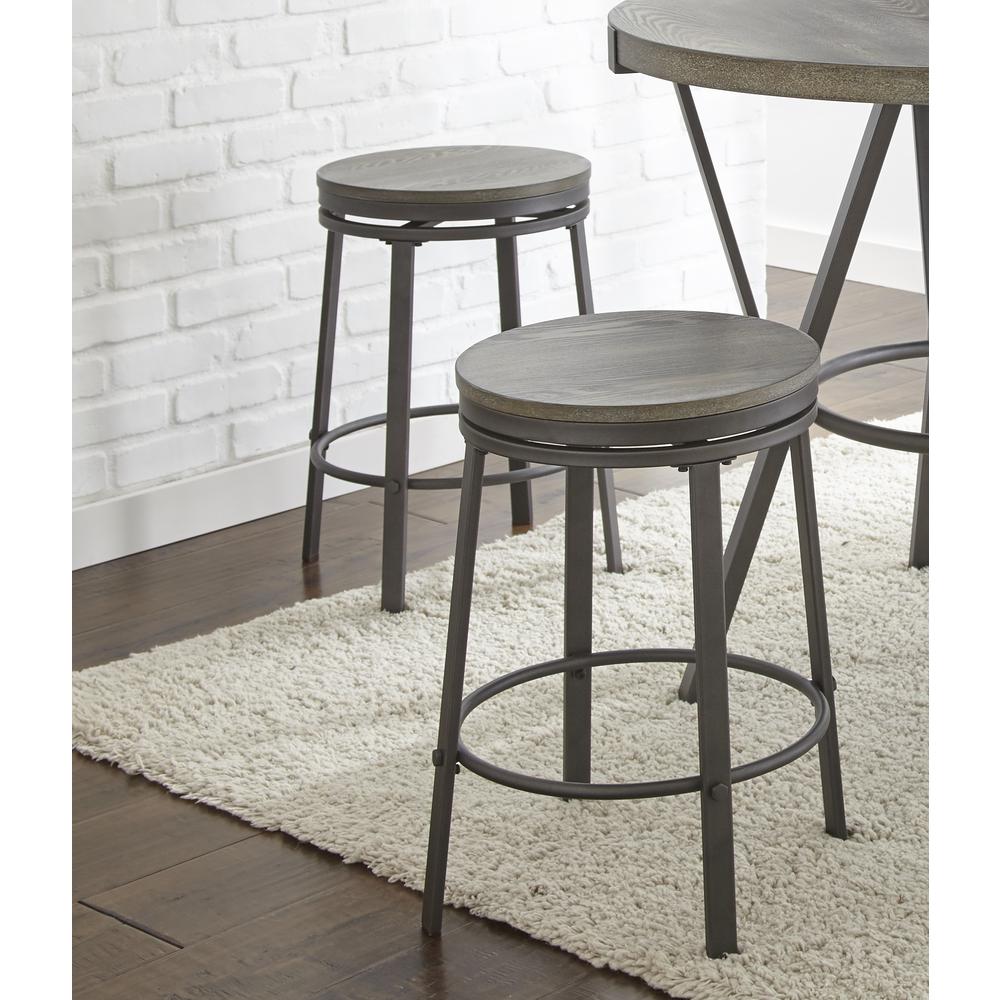 Portland Swivel Counter Stool. Picture 2