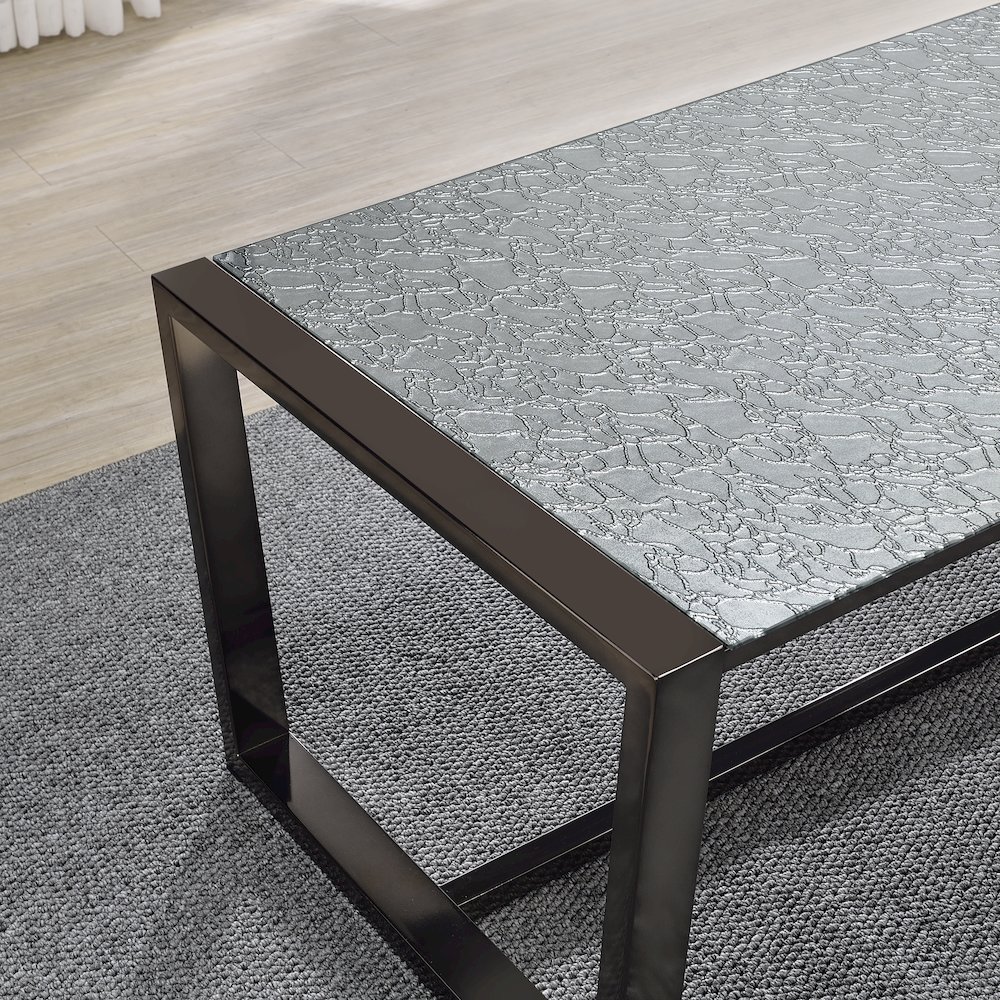 Mazie 3-Piece Table Set. Picture 8