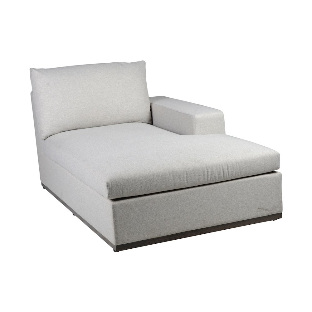 Wyatt Patio Chaise Lounge. Picture 1