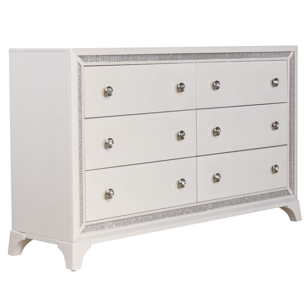Cassie Dresser. Picture 1