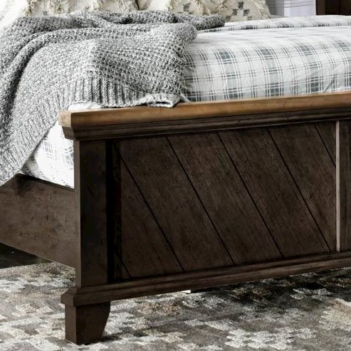 Bear Creek Brown King Bed. Picture 7