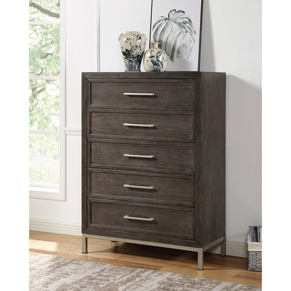 Broomfield 5-Drawer Chest. Picture 2