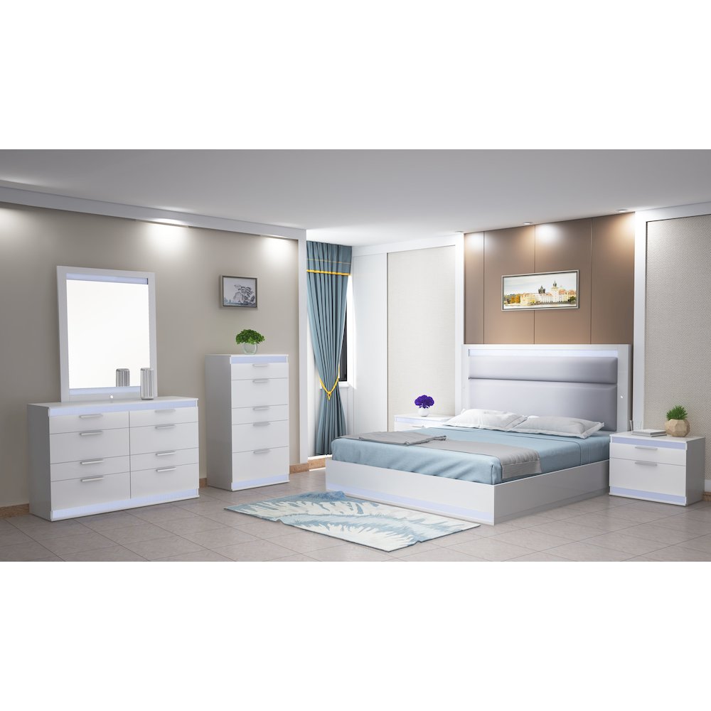 Modern White Laminate Framed Mirror W/ Led Light. Picture 6