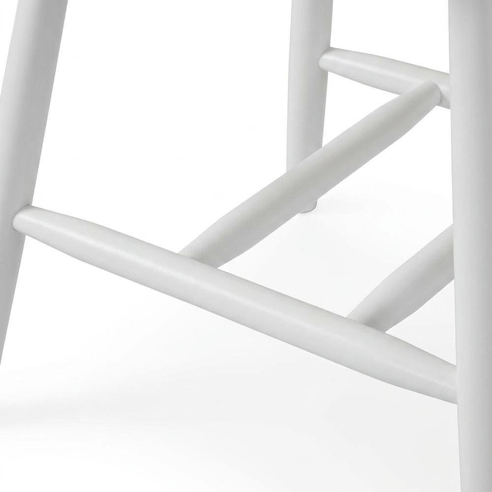 Parawood Windsor Arrowback Dining Chair with Spindle Back for Dining Room. Picture 7