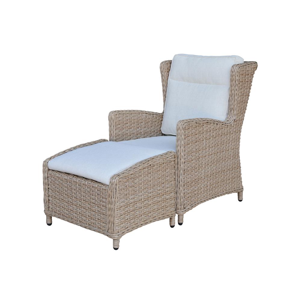 Outdoor Wicker Patio Lounge Chair with Cushion. Picture 1