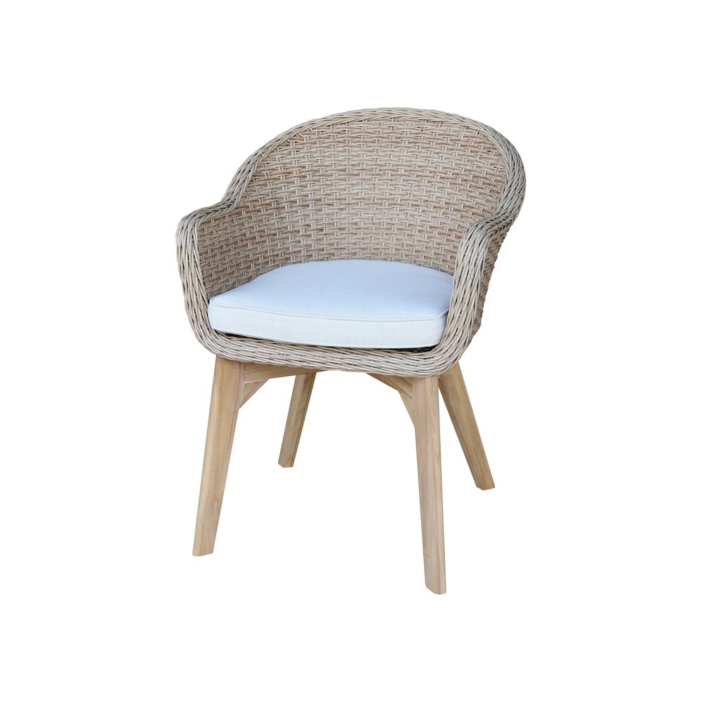 Outdoor Set of Two Wicker Dining Chairs with Cusions, Natural. Picture 3