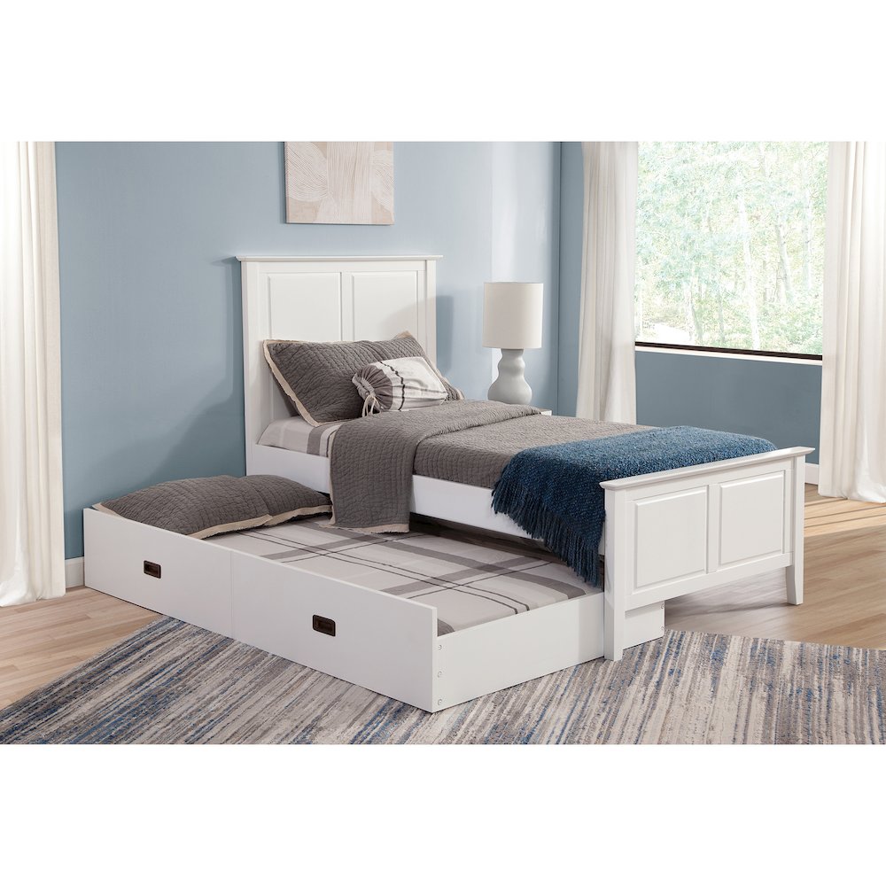 Heritage Solid Wood Twin Trundle Bed. Picture 3