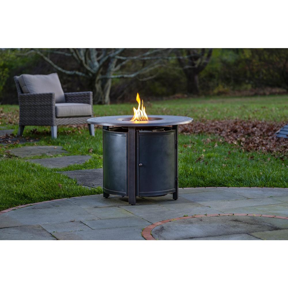 Hartwick 34" Round Gas Fire Pit Chat Table with Clear Glass Fire Beads. Picture 6