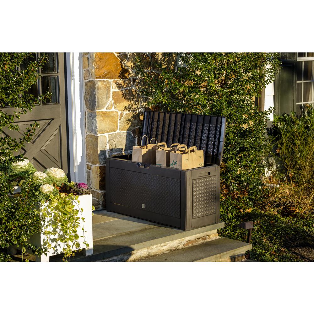 Urban Matuba Home and Garden Storage Box w/wheels. Picture 2