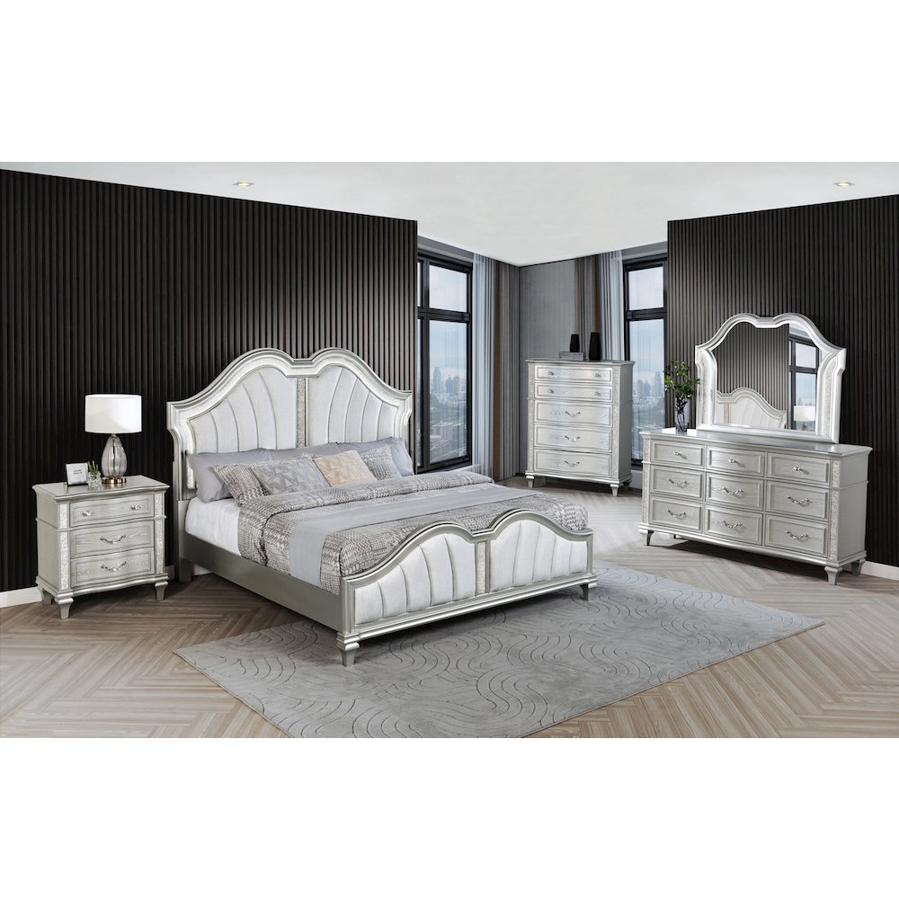 5 Piece Silver Queen Panel Bedroom Set ( Qb+Dresser+Mirror+Nightstand+Chest). Picture 7