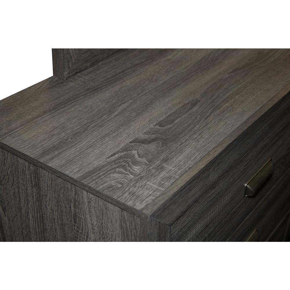 Anastasia Full Bed in Light Brown. Picture 2
