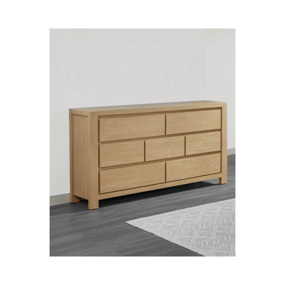 Rubber Wood Light Oak Natuiral Finish Dresser. Picture 2