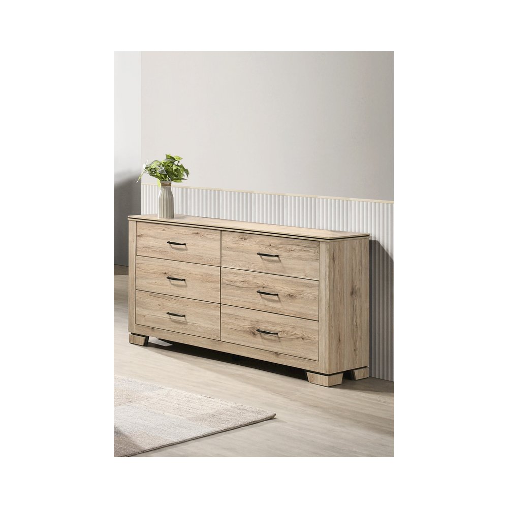 Light Oak 6-Drawers Dresser. Picture 1
