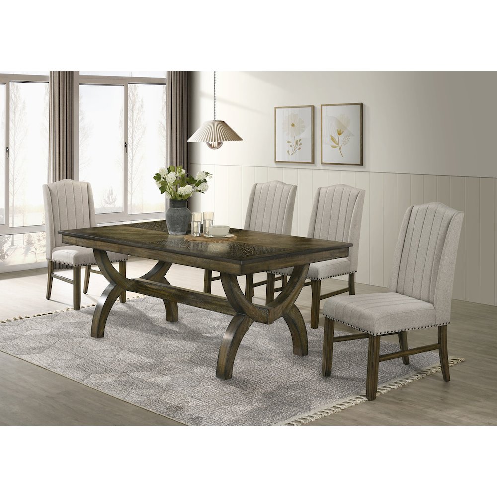 5pc wood dining set with extendable table. Picture 7