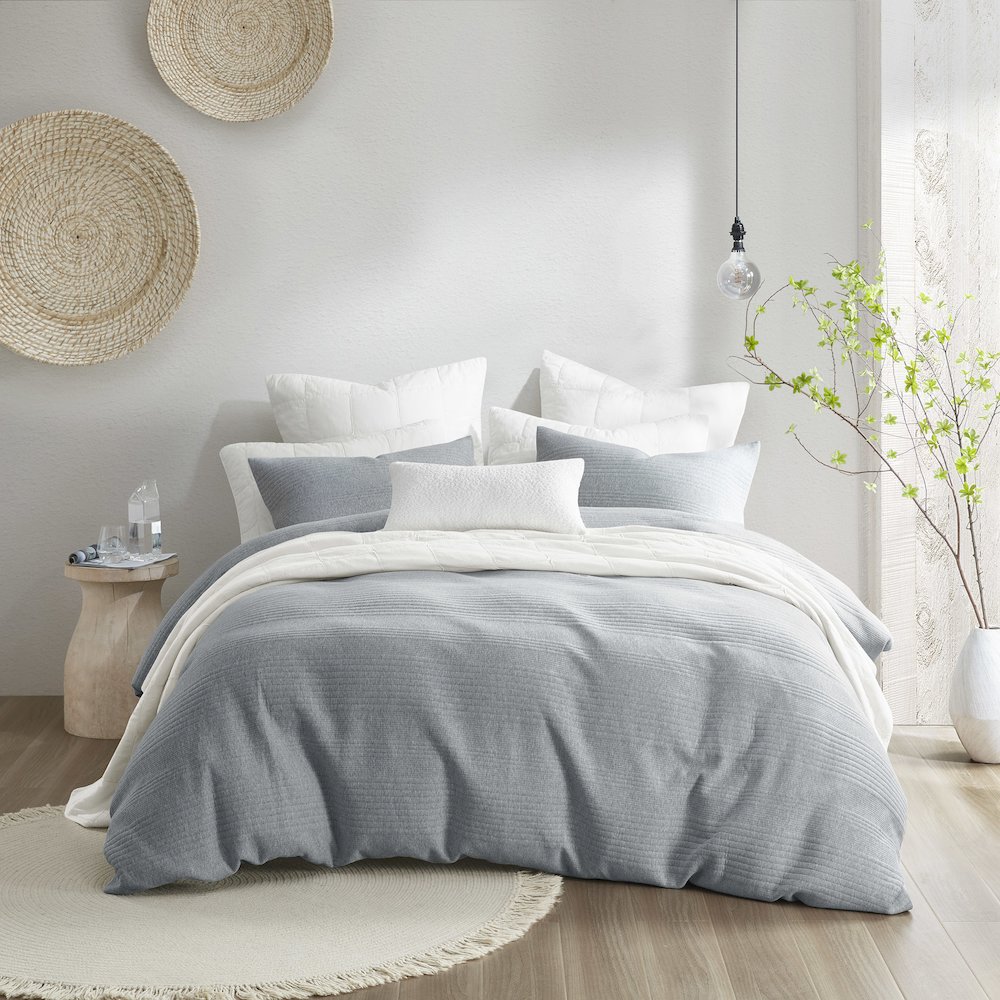 3 Piece Duvet Set. Picture 4