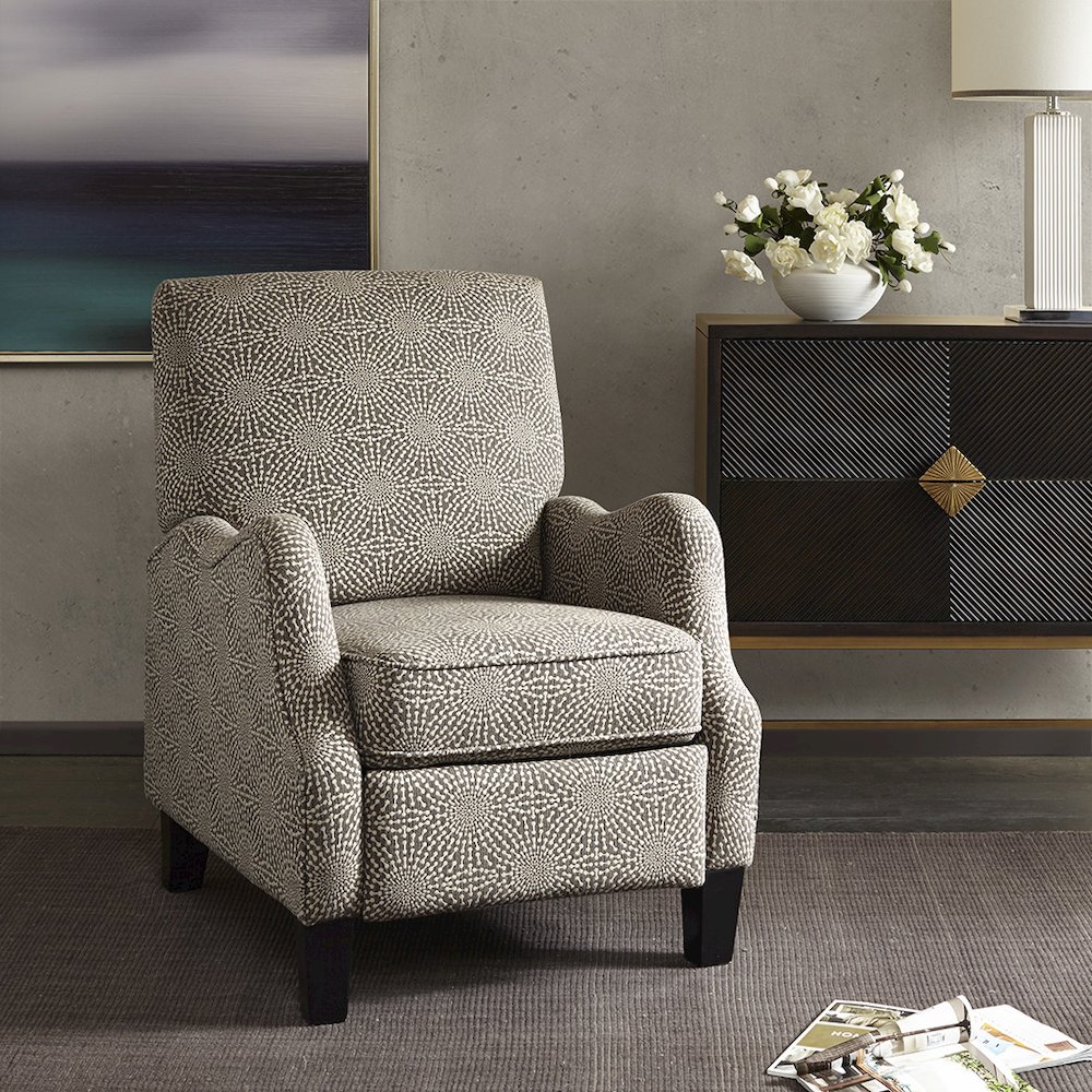 Push Back Recliner. Picture 4